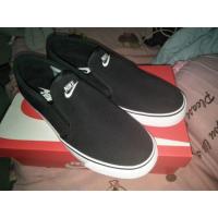 ราคา NEW! แท้! Nike toki slip on (1855527183)