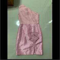 ราคา เดรสออกงานผ้าไหมอิตาลี แบรนด์Prinya สีชมพู มือ2 สภาพดี ใส่ครั้งเดียว (1971323164)