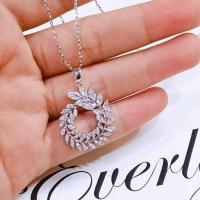 ราคา สร้อยคอ พร้อมจี้เพชรCZ ใบมะกอก ตัวเรือนชุบทองคำขาว (11028584910)
