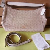 ราคา #Coach แท้ 100%มือ1 มีการ์ดใบเสร็จcoach รุ่น im/light khaki/chalk มือ1ในเนทขาย4200-4700ค่ะ (1424458444)