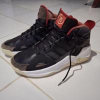 ราคา Adidas Neo Spirit Basketball Size 44 ดั้งเดิม (26355880521)