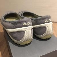 ราคา Ecco slip on women *used (841361615)