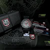 ราคา luminox navy seal usa chronograph xs.3581.ey (4640834748)