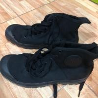 ราคา รองเท้า PALLADIUM สีดำ มือสอง (5441087959)