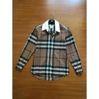 ราคา เสื่อเขิ๊ต Burberry Vintage Check ของผู้หญิง สภาพดี มือสอง ของแท้ (27326794576)