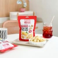 ราคา ข้าวเหนียวมะม่วงอบกรอบ (ฟรีซดราย)ตราซัมเมอร์ฟาร์ม ขนาด 30 กรัม (43600270871)