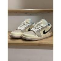 ราคา ส่งต่อ Nike Air Jordan 1 Low SE Sanddrift Sz. 37.5 eu พร้อมติดพื้น Soleso (40008884656)