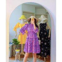 ราคา 5มอ5402 เดรสลายดอก แม่อั้ม คอจีบระบาย แต่งจีบตรงไหล่ มีระบายช่วงตัว ปลายแขนดึงยางสม็อคยึดได้ ผ้าดี สั่งเข้ามาได้เลยค่ะ (4086901358)