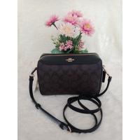 ราคา (พร้อมส่งค่ะ) COACH F76630 IM/Brown/Black Coachหมอนมินิ (5146434391)