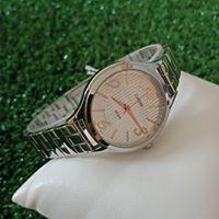 นาฬิกาข้อมือ Casio Beside รุ่น BEM-100D-7A3VDF 