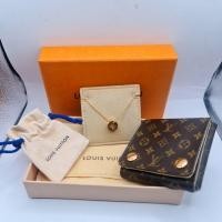 ราคา สร้อยคอ Louis Vuitton ทองแท้ (26057374002)