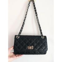 ราคา กระเป๋ามือสะพายข้างสอง ขนาด10นิ้ว สีดำ หนังโซฟา (23719742002)