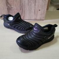 ราคา Nike Dynamo Free ไซส์ 2y/33.5/21cm. (2346972026)