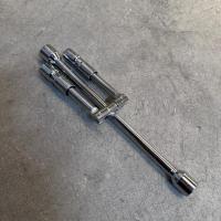 ราคา กากบาทขันล้อ พับเก็บได้ ขนาด 14นิ้ว ขันล้อรถยนต์ พับเก็บได้ กากบาทแบบพกพา ถอดน๊อตขนาด 17,19,21,23 mm. (20895608084)