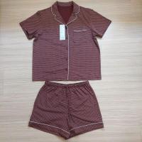 ราคา ชุดนอนป้ายuniqlo size Mเสื้ออก40"ยาว23"กางเกงขาสั้23" กางเกงขาสั้น เอว26-30" สะโพก 38" ยาว เอว26-30"สะโพก38"ยาว14" (28068148909)