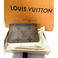 ราคา Used Lv card holder Reverse Monogram. มือสองของแท้ค่ะ (24872860451)