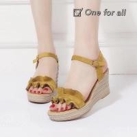 ราคา รองเท้าแฟชั่นDolly ทรงระบาย รองเท้าส้นตึกแบบรัดส้น TX140-A (6936545402)