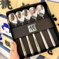ราคา เซ็ทช้อนสแตนเลสอย่างดี สีเงิน (20625401073)