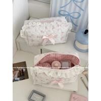 ราคา กระเป๋าเครื่องสําอาง กระเป๋าใส่ดินสอ กระเป๋าคลัทช์ ins ดอกไม้น่ารัก พร้อมส่ง (42507861486)