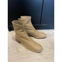 ราคา รองเท้าบูทหนัง มือ2 size24.5/38 (25315281336)