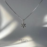 ราคา CHANY SNOWFLAKE PENDANT NECKLACE สร้อยคอเงินแท้จี้เกล็ดหิมะฝังเพชร CZ (26820473239)