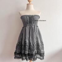 ราคา Axes femme | เดรสเกาะอกสำเทาดำ ปักชายกระโปรง แต่งลูกไม้ด้านล่าง เดรสมือสอง เดรสมือสองญี่ปุ่น coquette (28214671949)