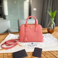 ราคา Prada saffiano lux bandouliere size 25 (5717262758)