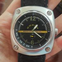 ราคา นาฬิกามือสอง diesel 2เข็มครึ่ง พร้อมกล่อง เรือนใหญ่ๆ ขึ้นข้อหล่อมาก ระบบควอตซ์ สายหนังแท้สั่งตัดมา กระจกสวยใส ถ่านใหม่ (19301047816)