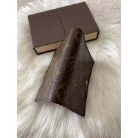ราคา Used LV card holder monogram กระเป๋าใส่บัตร การ์ด 3ช่อง มือ 2 (26863535189)