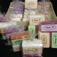 ราคา สบู่สมุนไพรจากธรรมชาติ100% (268266215)