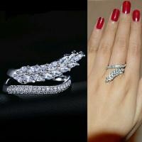 ราคา แหวนเพชร cz แท้ ตัวเรือนทองคำขาว 18k (500724682)