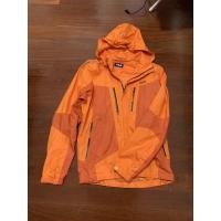 ราคา เสื้อแจ็คเก็ต Fila สีส้ม (20340547452)
