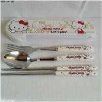 ราคา ชุด set กล่อง ช้อน ส้อม ตะเกียบ ลาย คิตตี้ Kitty ขนาดกล่อง 8x2 นิ้ว (889296484)