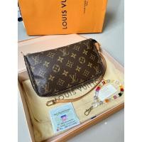 ราคา Louis Vuitton Pochette Monogram Dc.07 ของแท้% ⭐️ พร้อมส่งค่ะ ⭐️ (20782874748)