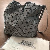 ราคา Bao Bao Issey Miyake (used) (1612969368)