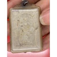 ราคา พระผงหลวงพ่อกวยเนื้อน้ำมัน (22745949756)