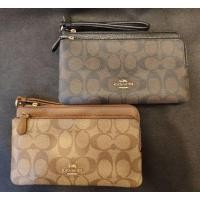 ราคา พร้อมส่ง Coach กระเป๋าคล้องมือ 2 ซิป ของแท้100% (25182698988)