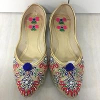 ราคา รองเท้างานปักอินเดีย size38-39 (819832947)