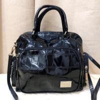 ราคา Cianmi Veasrge Goutuae Black Handbag กระเป๋าสะพายข้างมือสอง งานแฟชั่น หนังแก้วสีดำ (29250376467)