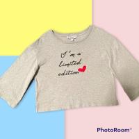 ราคา <<ของแท้>> ESP Sweater ครอป สีเทา มือสอง สภาพดี (10986047230)