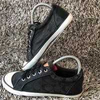 ราคา Sale Sale Sale รองเท้ามือสองของแท้ 100% coach ไซส์ 38.5 สภาพดี (1981493177)