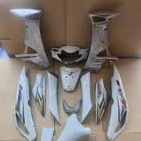 ราคา ชุดสี wave125i รุ่นไฟเลี้ยวบังลม สีขาวเทา สีทูโทนขาวตัดเทาอ่อน เฟรมรถ เวฟ125i ยกชุด13ชิ้น (26150597350)