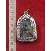 ราคา พระซุ้มกอ กรุกำแพงเพรช เนื้อดินเผาดำ พร้อมกรอบเงินลงยา (25439828014)