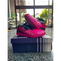 ราคา รองเท้าแบดมินตัน Victor มือสองสภาพดี (22459974677)