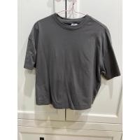 ราคา เสื้อยืดสีเทาเข้ม divided h and m (20382444358)