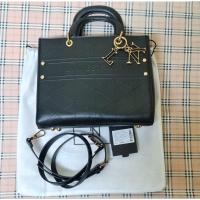 ราคา Lyn (Everly M Handbag-Black) 100%จากshop (13571400143)