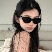 ราคา Cat Eye Retro แว่นตากันแดดผู้หญิง - Chic, Jennie แรงบันดาลใจ, Flattering สําหรับหน้ากลมและทรงเหลี่ยม, สลิมมิ่งหน้าเล็ก, สไตล์เกาหลีการออกแบบยุโรป (40753420861)