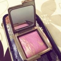 ราคา Hourglass ambient lighting blush radiant magenta แถมลิปเครยอนpaponk (898594094)