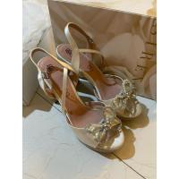 ราคา sirena.shoes(รองเท้าแต่งงาน)Size39 (43050351005)