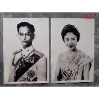 ราคา โปสเตอร์ภาพในหลวงงานทำใหม่ (5392787587)